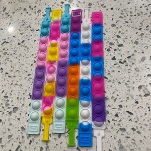 6 pack Rainbow Poppet Set!